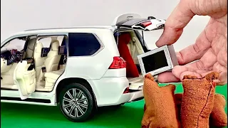 Most Realistic Lexus LX570 1:18 Scale Diecast You Will Ever See 😍