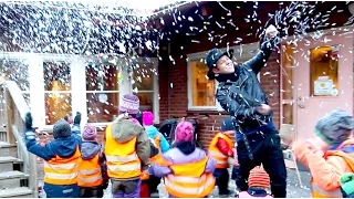 Snowstorm  magic prank at kindergarden!!! ❄️ - Julien Magic