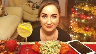 MUKBANG / не ASMR / Салат с тунцом или Оливье по-испански / Отвечаю на вопросы