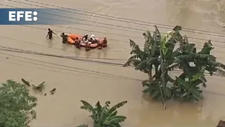 Las inundaciones en Indonesia dejan al menos 15 muertos