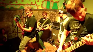 A Wilhelm Scream​ in Monterey Mexico with Bird Attack Records​