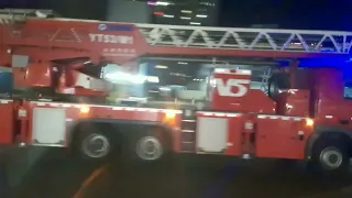 Engine 501 + Ladder 505 responding to call with sirens (wail/yelp)