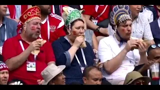 Российские болельщики в кокошниках  - Символ матча Россия-Испания !!! )) ⚽️