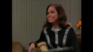 The Mary Tyler Moore Show TV colorized Film S01E14 "Christmas and the Hard Luck Kid II"