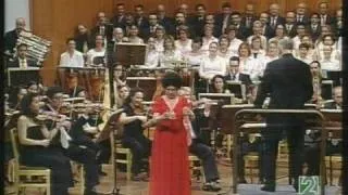 M. Falla. La vida breve. Danza Española nº 1. Dir.: Jesús López Cobos. Castañuelas: Lucero Tena