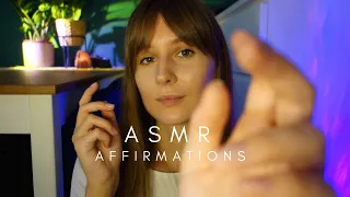 ASMR po polsku 🌙 TĘ AFIRMACJĘ MUSISZ usłyszeć przed snem 🌟 (bliski szept, echo, ruchy dłoni)