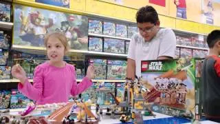 2013: Busloads of kids get surprise trip to Toys"R"Us