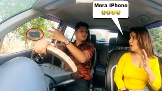 Chalti Car se IPhone 11 fek diya 😱😱 // Prank in India #SumitCoolDubey #Prayagraj