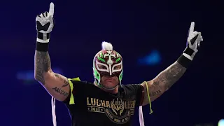 Rey Mysterio Entrance on SmackDown: WWE SmackDown, Oct. 14, 2022