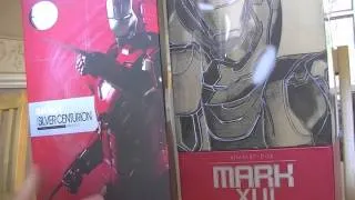 Hot Toys Iron Man Mark 42 & Mark 33 Unboxing