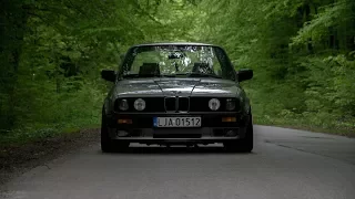 E30 V8 Brutal Sound of Engine Start m60b30