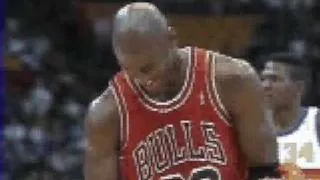 Michael Jordan free throw with close eyes vs Denver Nuggets - NBA Regular Season 1991/1992