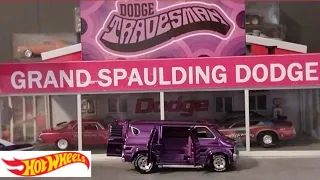 Unboxing Hot Wheels RLC Dodge Tradesman Custom Van at Grand Spaulding Dodge