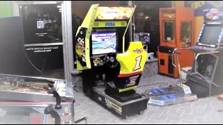 Sega's Amazing DAYTONA USA 2 : Power Edition Arcade Driving Game from 1998