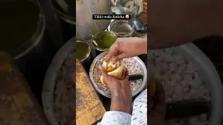 Tikki wala kulcha 😍 Indian Street foods #shorts #youtubeshorts