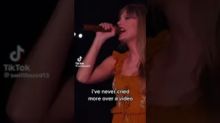 Taylor swift CRYING at the eras tour while PERFORMING Marjorie