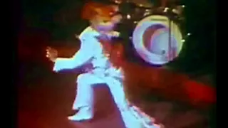 REVELAED AT LAST... WHEN EXACTLY DID THIS HAPPEN? ELVIS: KARATE ONSTAGE, VEGAS '74 (Dragon Suit)