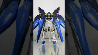 RG 1/144 Strike Freedom Gundam (360° spin)