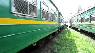 [12/7/2011] D13E-710 kéo TN2 rời ga Sài Gòn