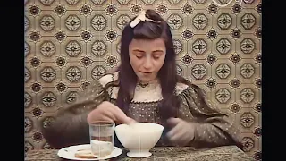 1906 - Remastered and colorized French silent movie of a beautiful girl.