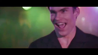 Stifler en bar gay American Pie La Boda