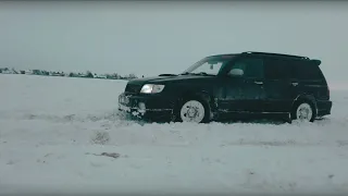 Зимний оффроуд на субару. Сложные горки. Массовый заезд по полю. Subaru offroad. Subaru vs snow.