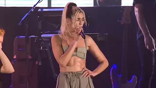 Dua Lipa | One Kiss (Live Performance) Lollapalooza