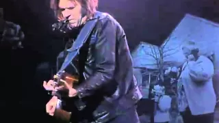 Neil Young - Keep on Rockin' in the Free World (Live at Farm Aid 1990)