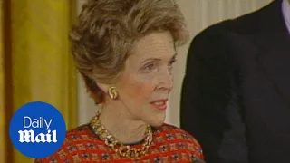 Nancy Reagan announces 'Schools Without Drugs' in 1986 - Daily Mail