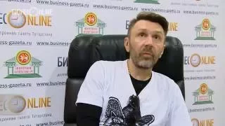 Сергей Шнуров: "Отношение русского человека к деньгам средневековое"