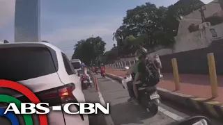 Ilang motorcycle riders patuloy na dumadaan sa EDSA bike lane | ABS-CBN News