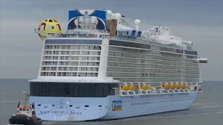 Круизный лайнер Spectrum of the Seas