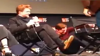 When Tom Hollands Chair Broke during an Interview...