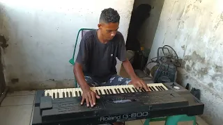 TESTANDO VINHETAS NO TECLADO ROLAND G800