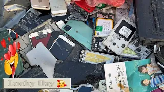 Found a lot of broken phones! Restoring Abandoned Destroyed Realme C11 Phone