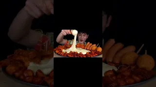 hubs助眠視頻,Mukbang Korean ,spicy squid mukbang 🐙  bonggli #shorts  #shortsfeed