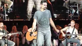 Kevin Richardson dancing on Get Lucky