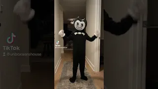 Amazon Bendy costume is legit!