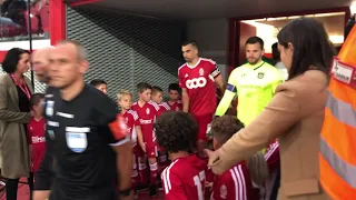 ⚽️ Standard de Liège - Anderlecht (23/10/22) : l'entrée des joueurs sur le terrain avec les enfants