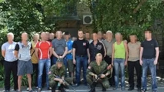 Павел Губарев провожает добровольцев из Донецка в (самую горячую точку) Славянск.