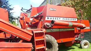 1977 MASSEY FERGUSON COMBINE HARVESTER