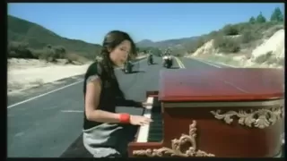 Vanessa Carlton - A Thousand Miles [ Official HD ]