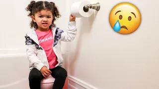 Abella is Scared of the Potty | Potty Training