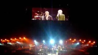 Bon Jovi & Bob Geldoff - Tell Me Why I Don't Like Mondays (@ O2 Arena)