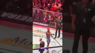 Donald Trump reacts to Israel Adesanya's knockout of Alex Pereira at UFC 287