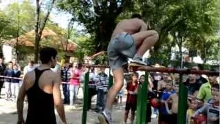 (Artt)...Street Workout Reni