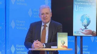 Buchvorstellung: "Bekenntnisse zur Verantwortung für die Umwelt"