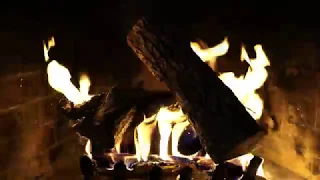 1 Hour of Fireplace in 4K - A Harp for Christmas