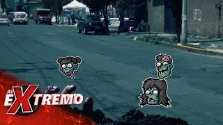 Los 'bachezombies' de la calle de Lerdo quieren aniquilar las llantas. | Al Extremo