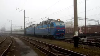 Электровоз ЧС8-024 поезд Интерсити+ №764. Speed train Intercity+